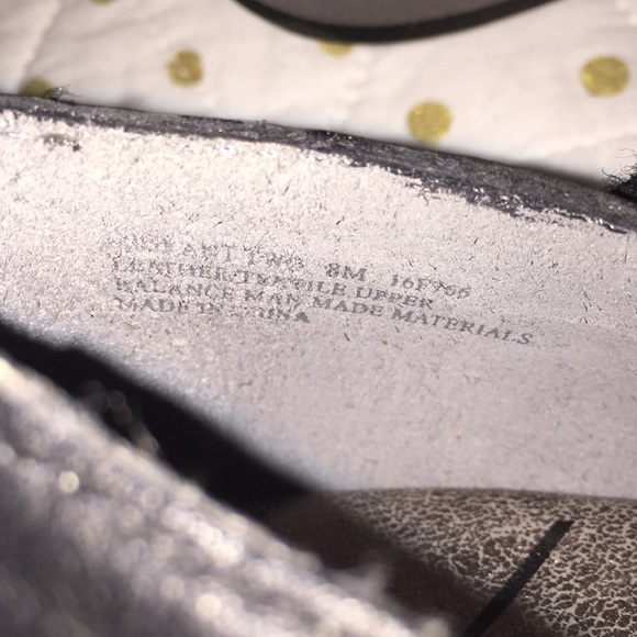 OTBT Closed Toed Wedges - Picture 5 of 6